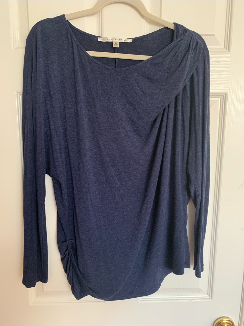 MAX Studio Top: Navy, Boatneck, Long Raglan Sleeve, Ruches Shoulder & Side, XL